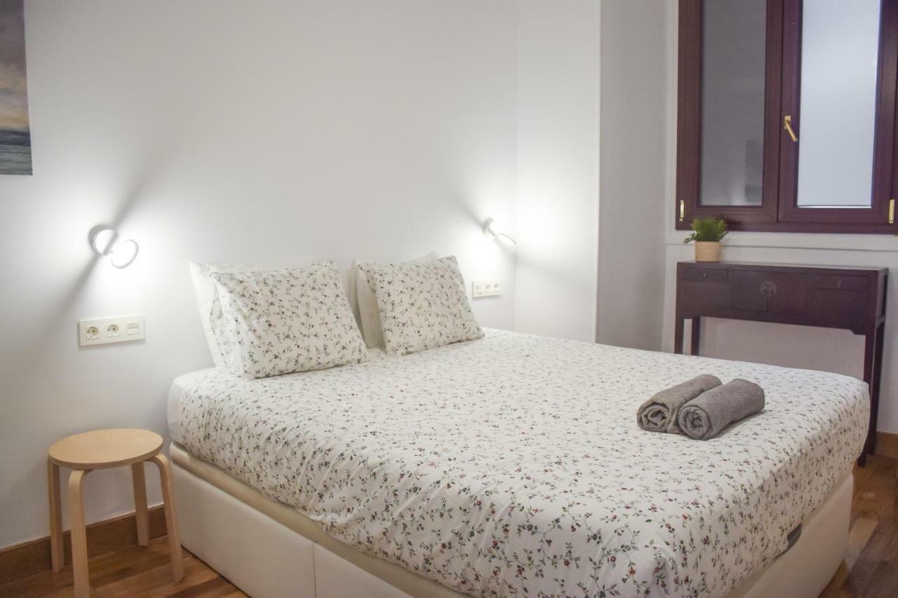 San Sebastian'S Most Historic Street! Modern Stay Exterior photo